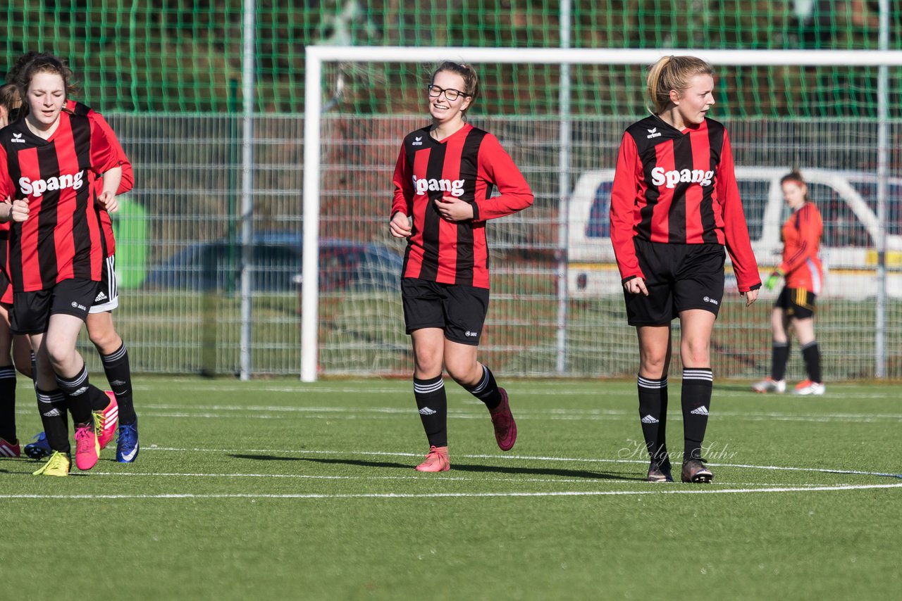 Bild 228 - B-Juniorinnen SG Weststeinburg/Bei - SV Fisia 03 : Ergebnis: 1:2